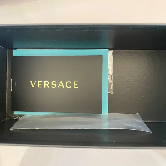 Versace Sunglasses - Picture 9 of 11